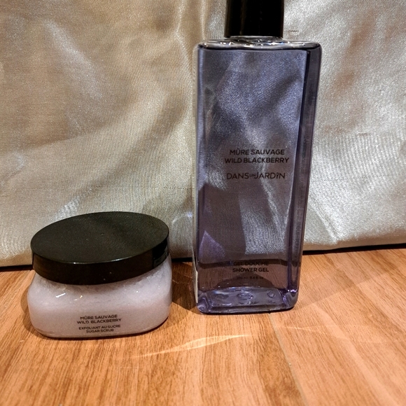 Dans un jardin - Mure Sauvage bundle New - Picture 1 of 1